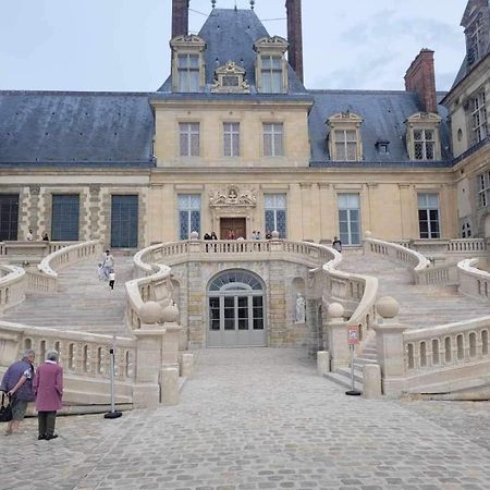 Detente A Sorques Montigny-sur-Loing Εξωτερικό φωτογραφία